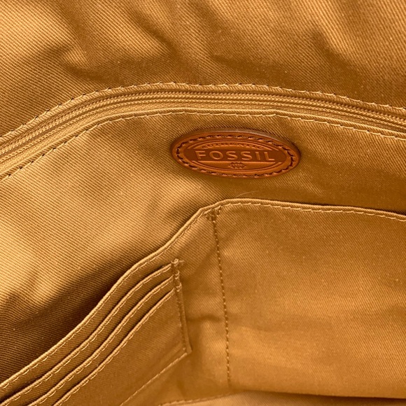 Cream Fossil Bag - Picture 7 of 8